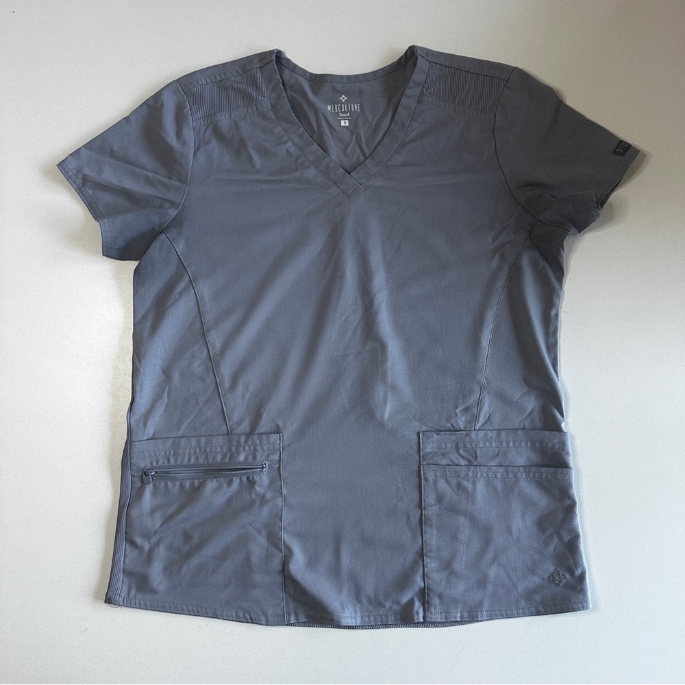 Med Couture Touch Pewter Women’s Size S Short Sleeve Scrub Top